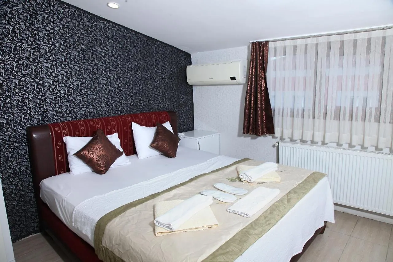 Garden Hill Hotel contacts